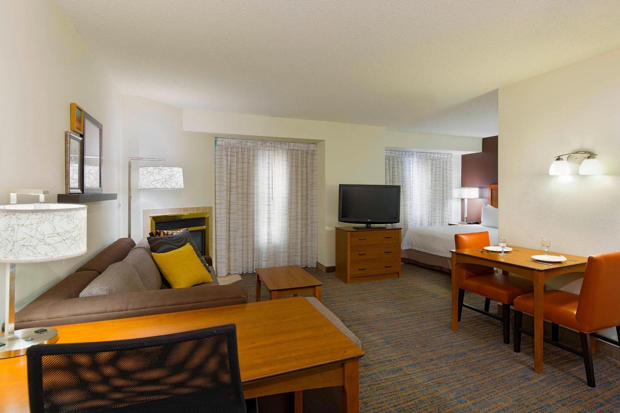 Philadelphia/montgomeryville North Wales